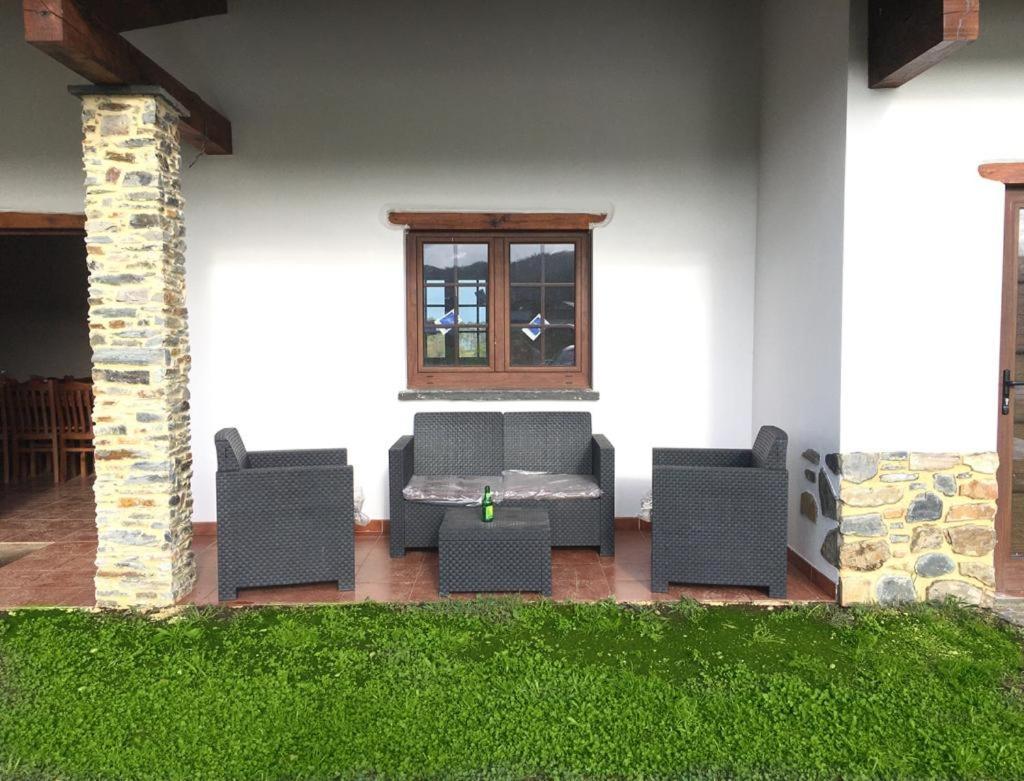La Casa Vieja De Caneo - Apartamentos Rurales 3 Llaves Luarca Kültér fotó