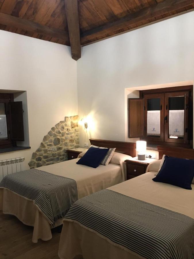 La Casa Vieja De Caneo - Apartamentos Rurales 3 Llaves Luarca Kültér fotó