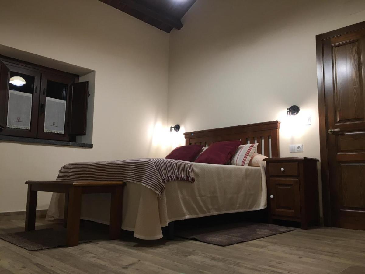La Casa Vieja De Caneo - Apartamentos Rurales 3 Llaves Luarca Kültér fotó